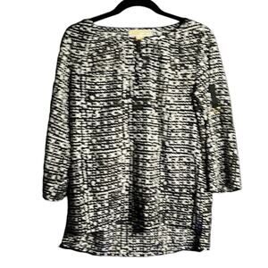 Michael Kors Black and White Geometric Print Keyhole Neck Blouse Size Small